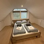 Guest house Offline Vendeghaz *